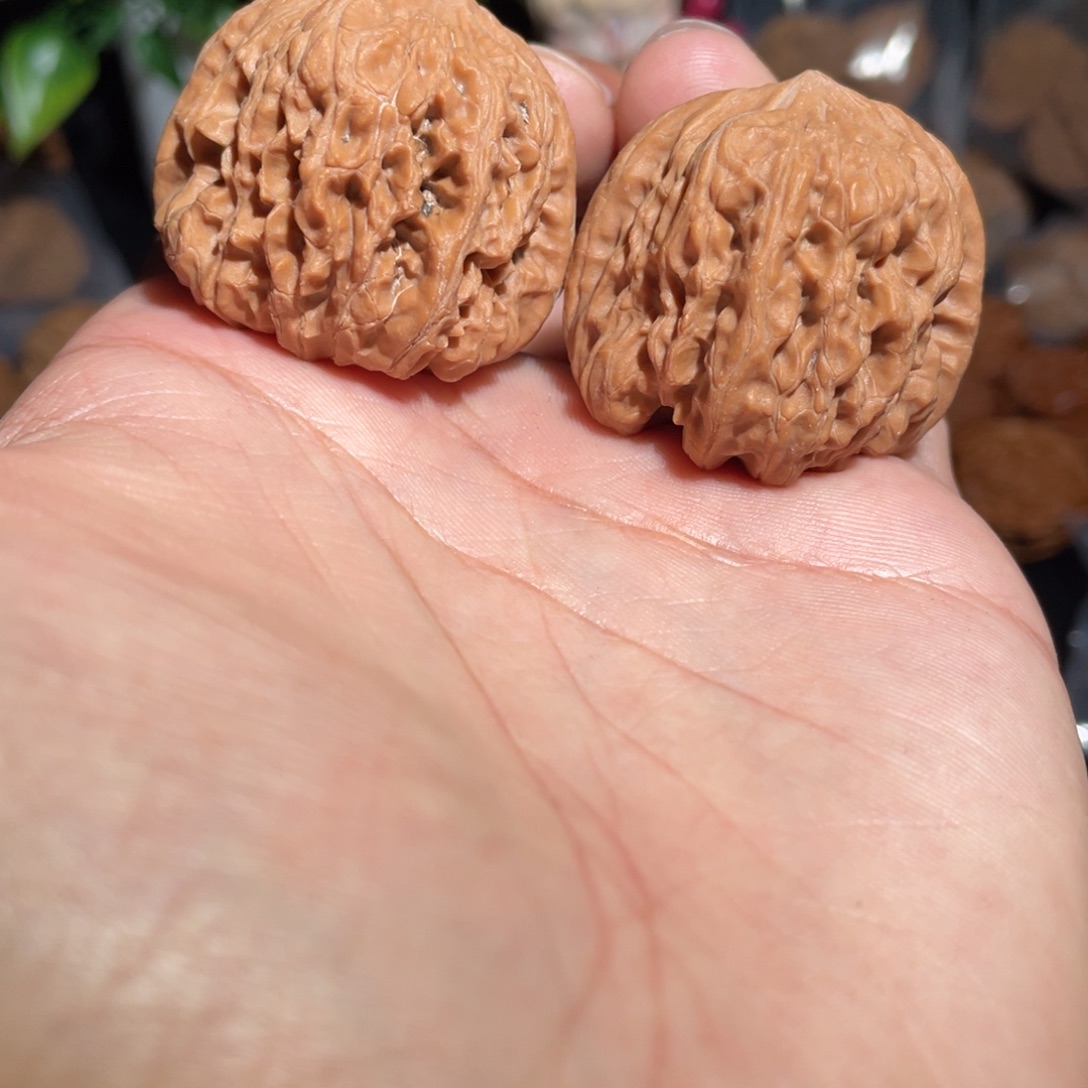 文玩核桃吊坠37凹底