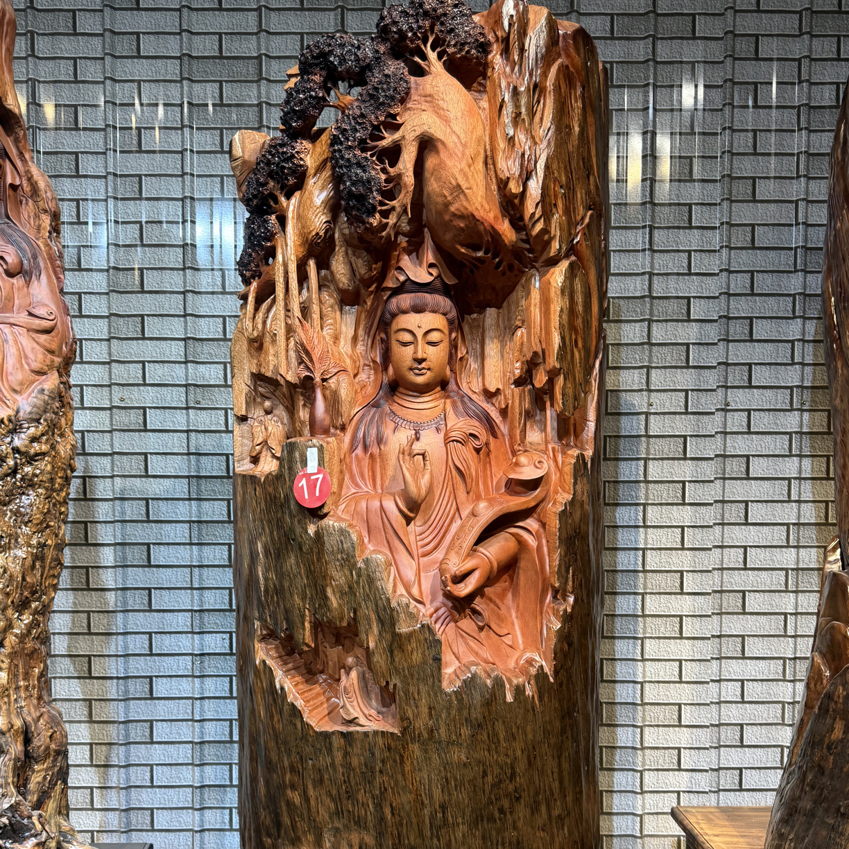 非洲花梨木南海观音酒店大厅摆件一心向佛