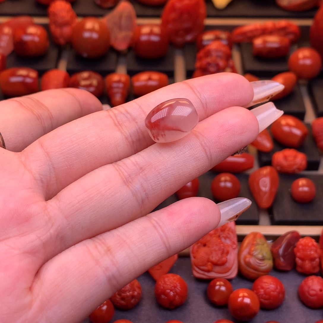 南红玛瑙未镶嵌川料冰飘筒珠11.2mm