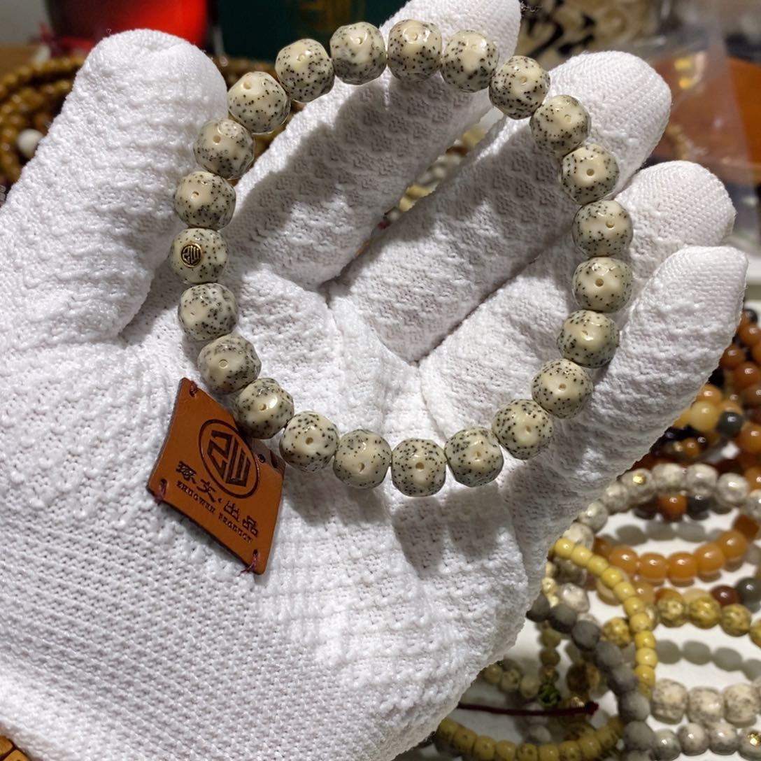 星月菩提手串尺寸9.7