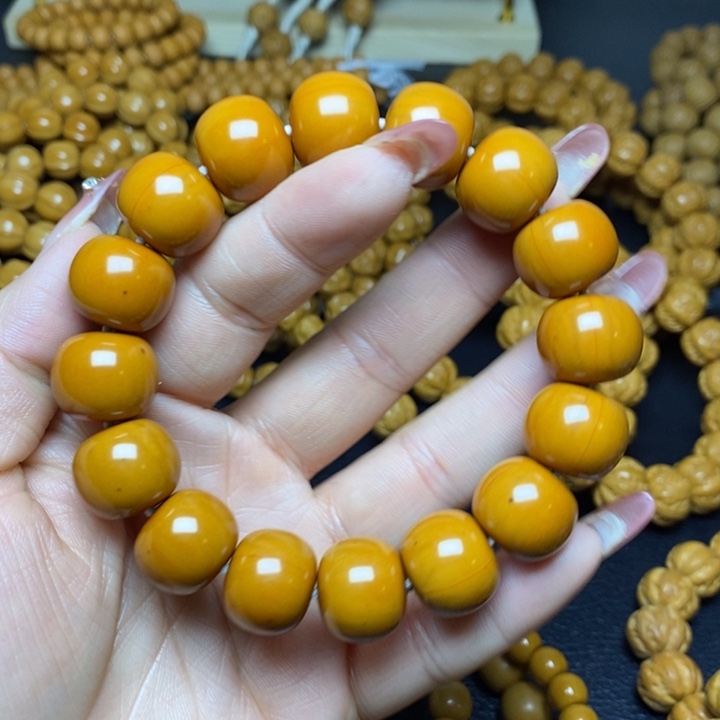 猴头核桃手串猴头