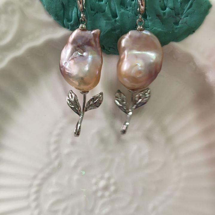 淡水珍珠颈饰未镶嵌