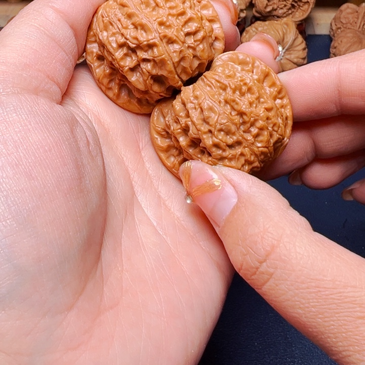 吊坠文玩核桃血麒麟41