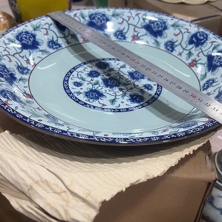 瓷片瑕。。。。。。。。。。。。。