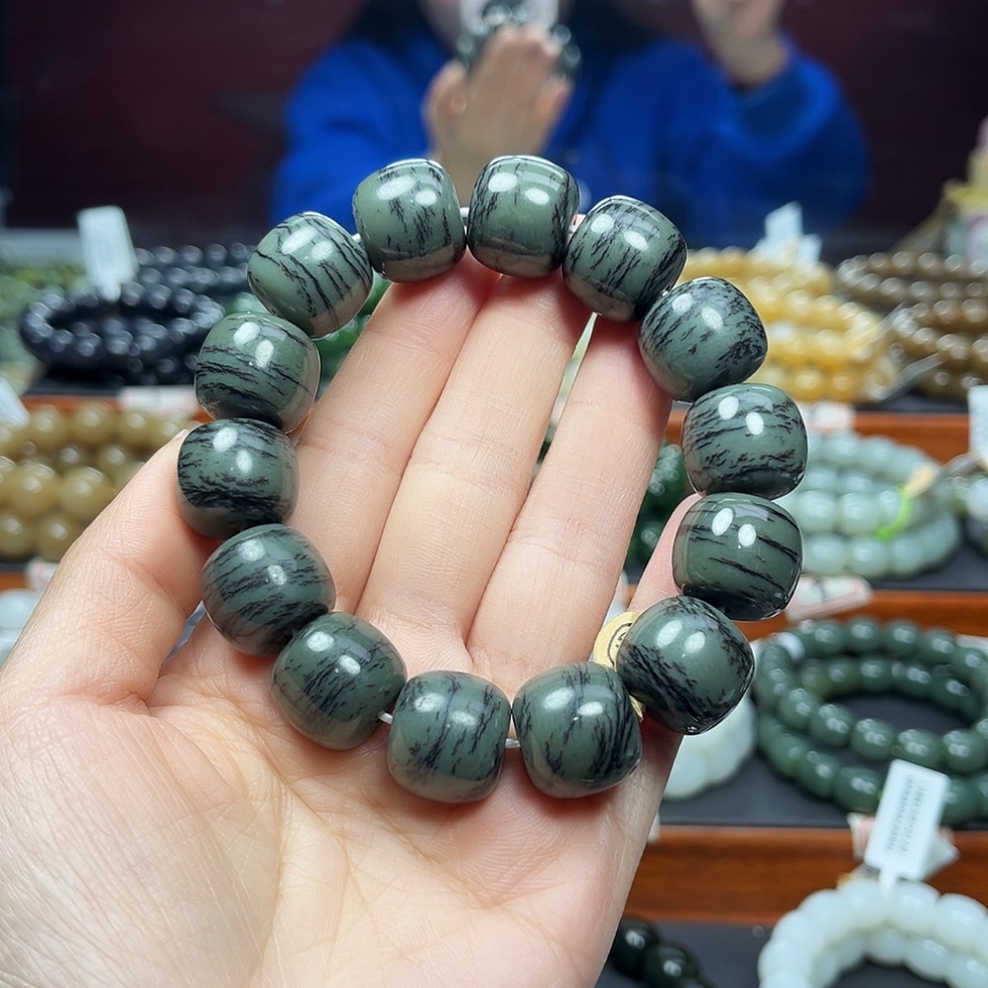 和田玉未镶嵌手链