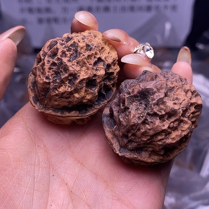 核桃云南野生铁核桃122号39mm