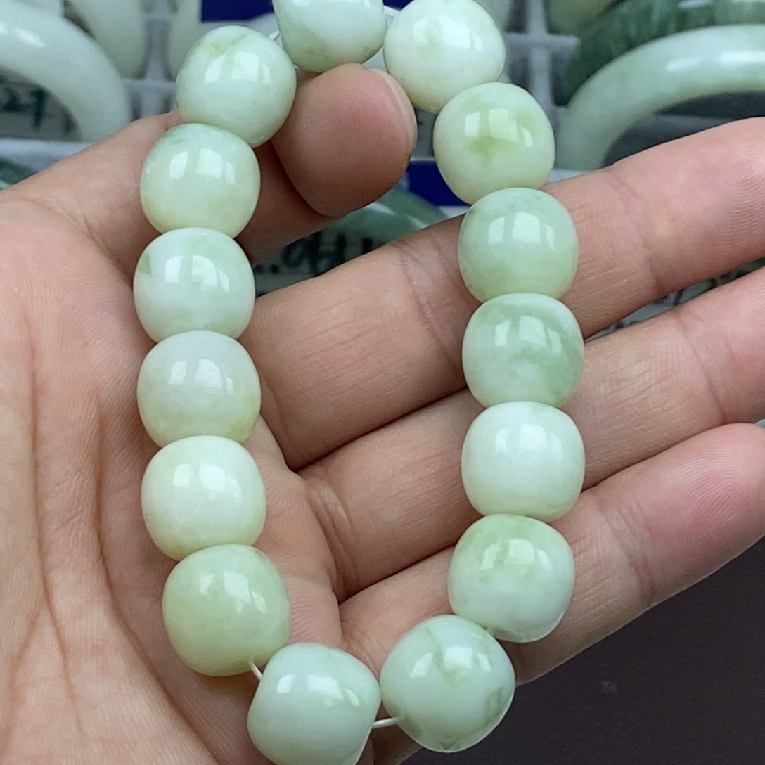 蛇纹石玉未镶嵌手链