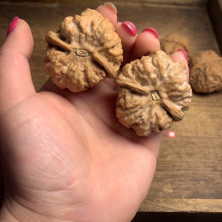 文玩核桃吊坠F****m青蛙