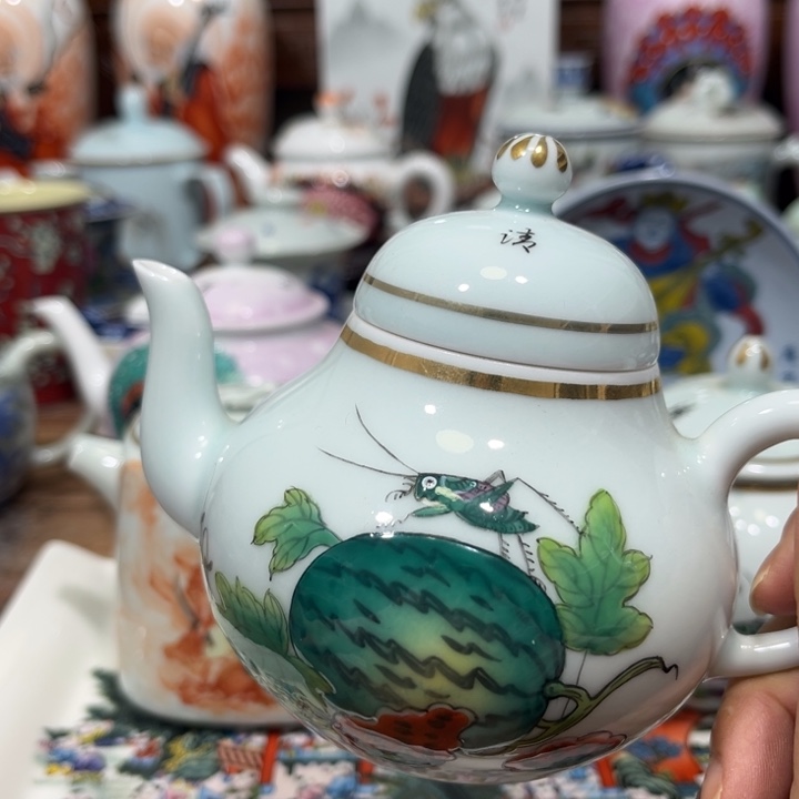 c f g g f g h h h h h