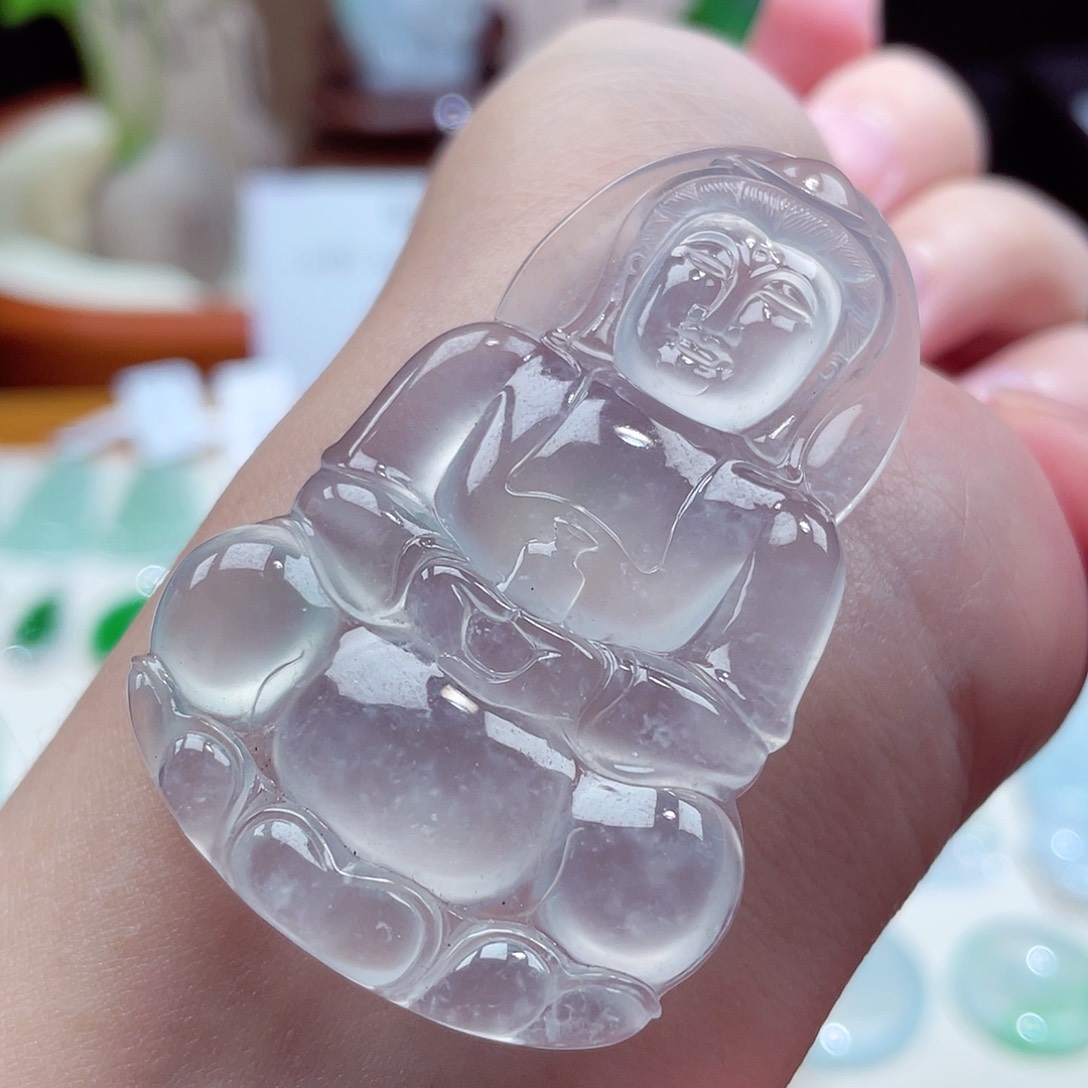 翡翠颈饰未镶嵌观音