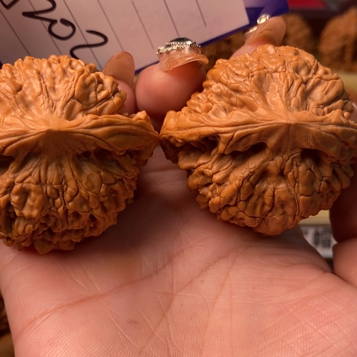 海***锋把件桃核粗筋全品大官帽