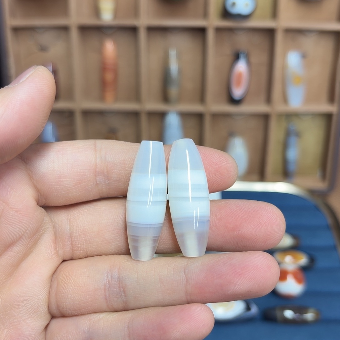 何***落玛瑙/玉髓合金颈饰