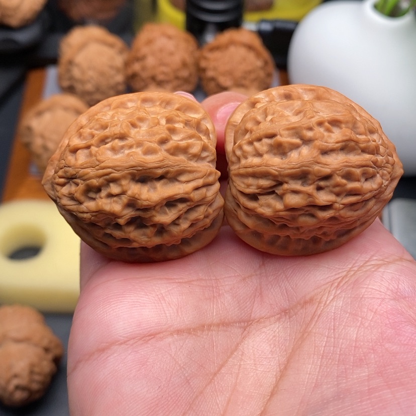 【闪购商品】文玩核桃把件金牛全品36