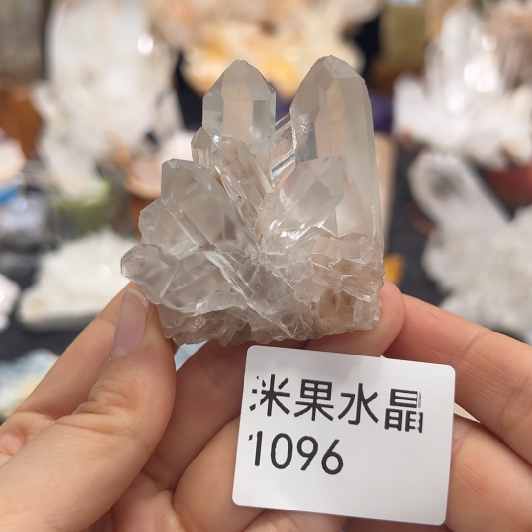 珠宝半成品水晶未镶嵌