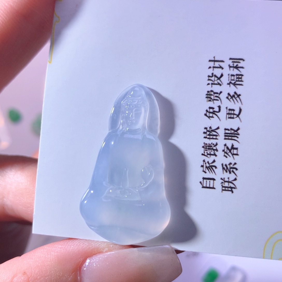 颈饰未镶嵌翡翠高冰观音34.5-19.6-3.8