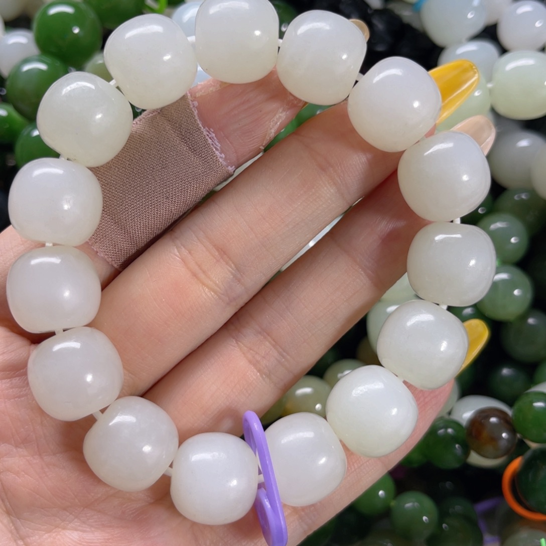 手串未镶嵌和田玉