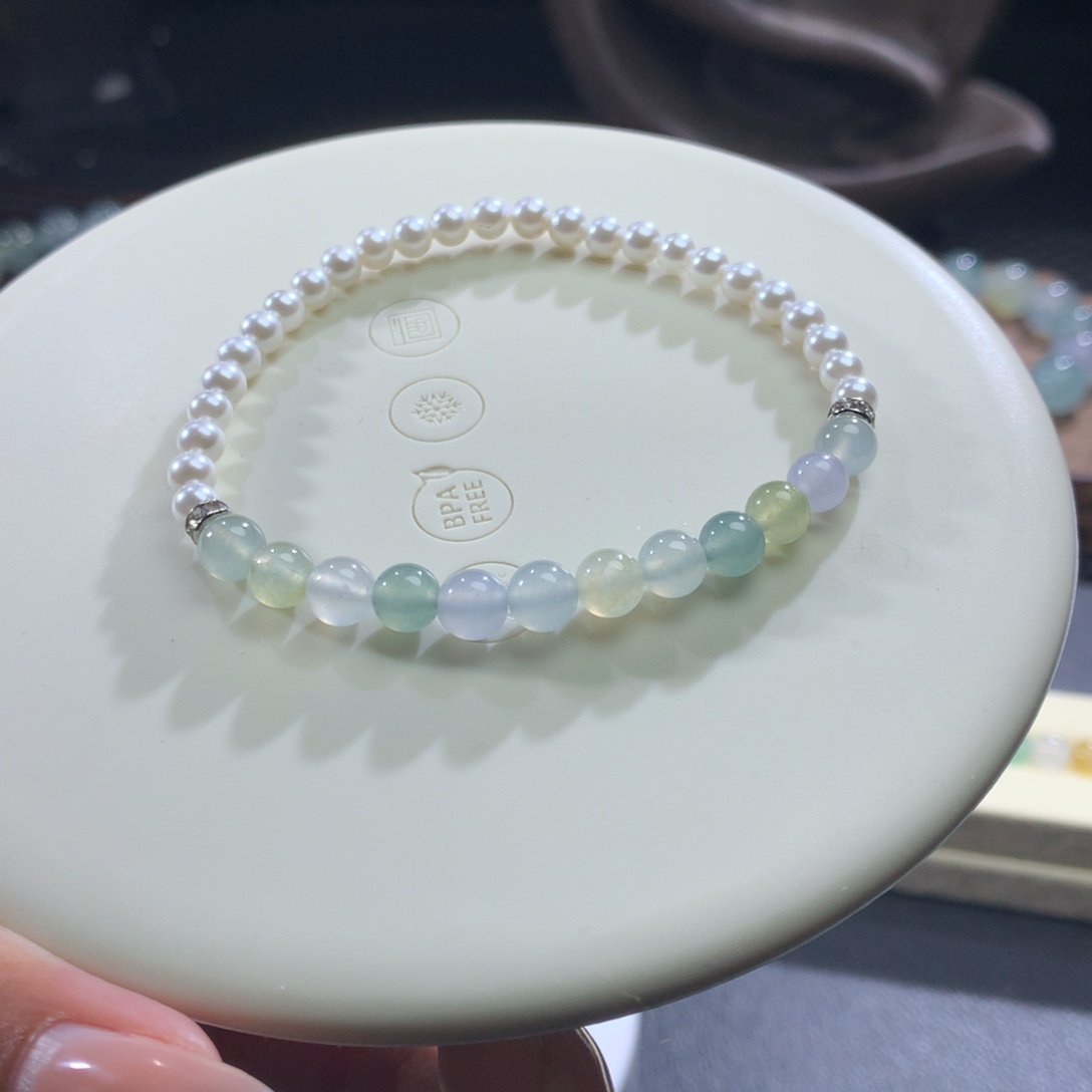 翡翠未镶嵌手链卡5+