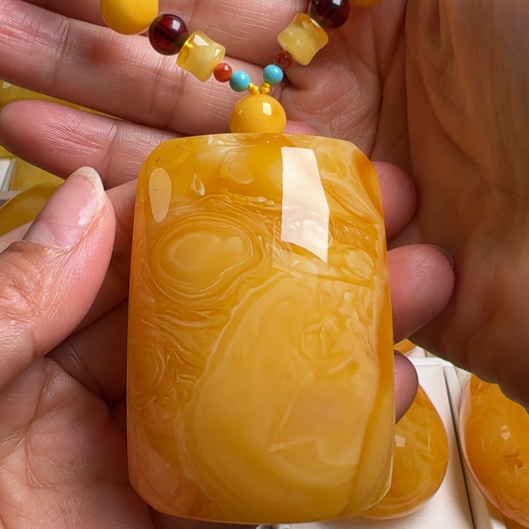 蜜蜡毛衣链未镶嵌无优化