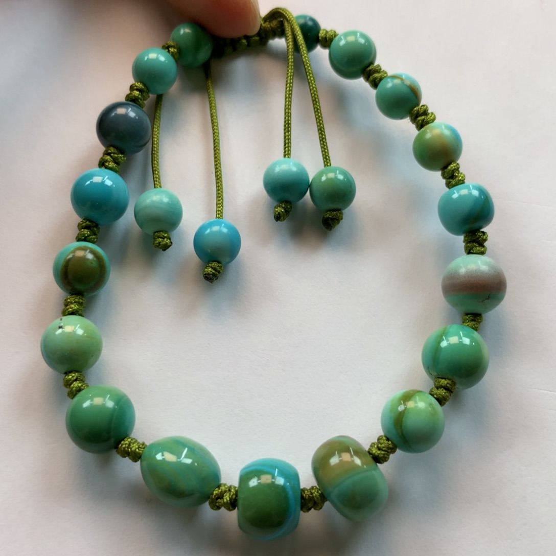 绿松石手串未镶嵌