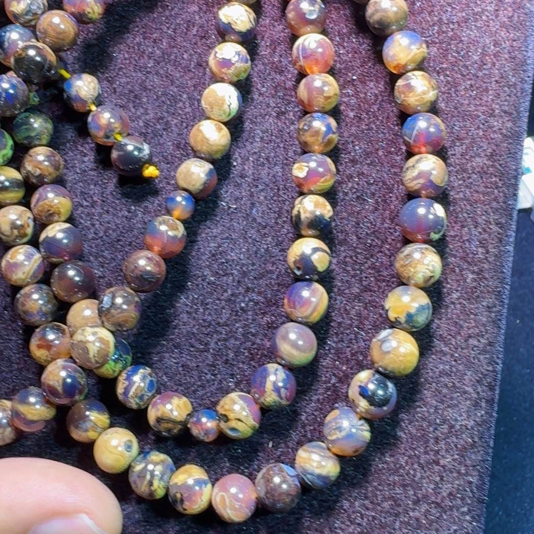 琥珀未镶嵌裸石琥珀