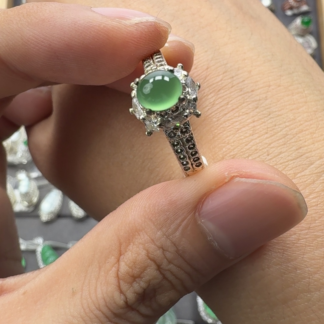 翡翠未镶嵌戒指天然缅甸翡翠A货