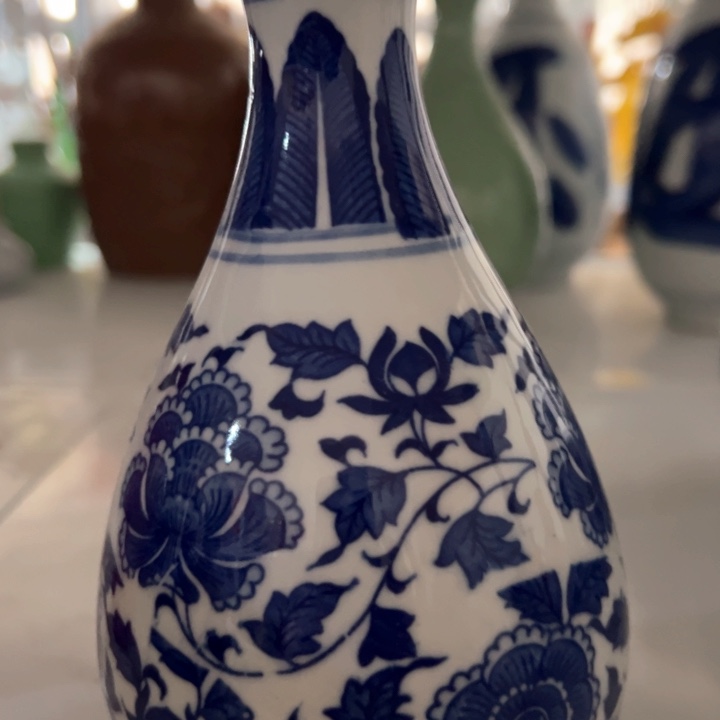 瓷1斤青花连子玉壶春