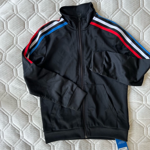 【大美丽】运动休闲外套 孤品扣号备注编码