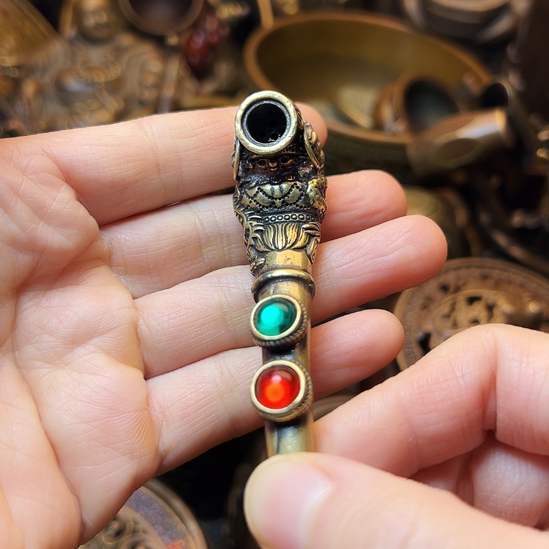 精美铜器工艺品等