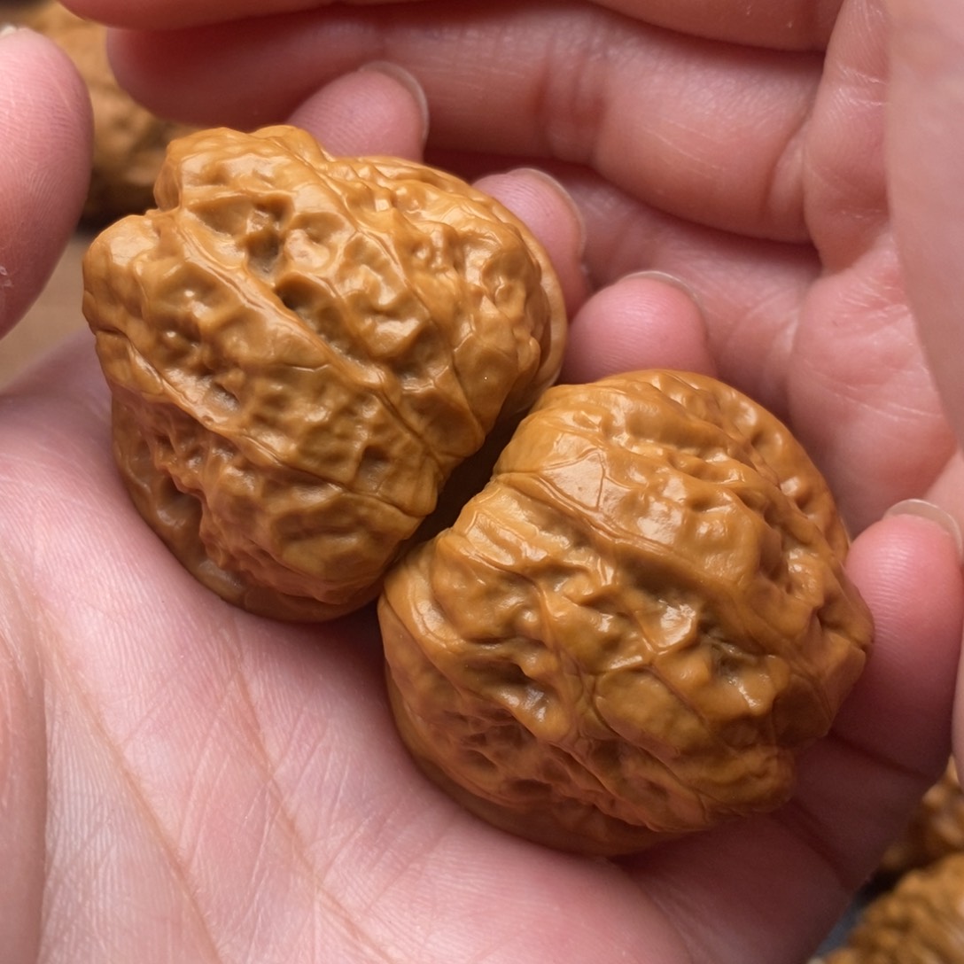 文玩核桃把件边37左右