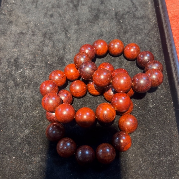 檀香紫檀（小叶紫檀）2.0爆满金星顶泥玉化