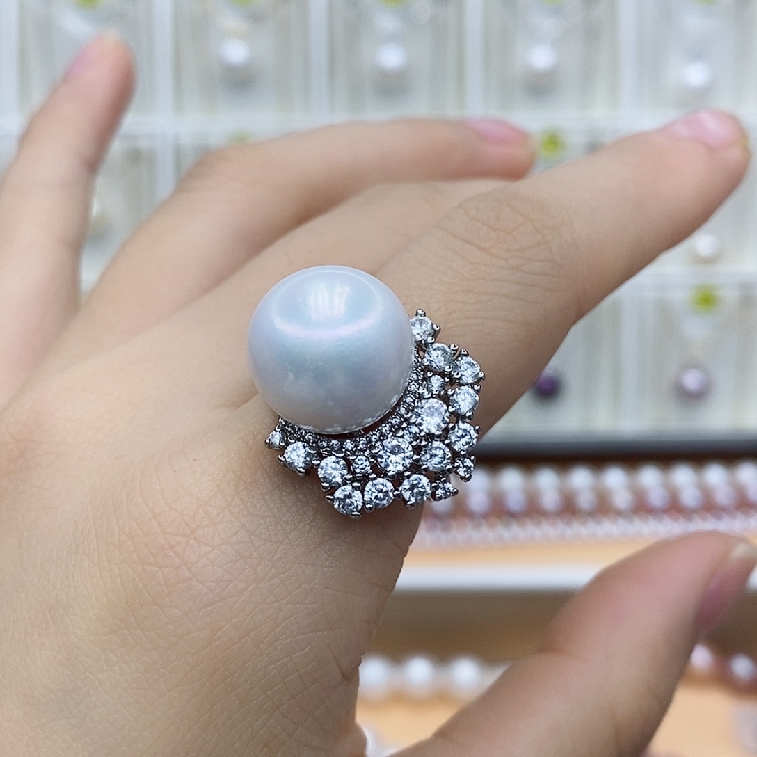 淡水珍珠颈饰合金