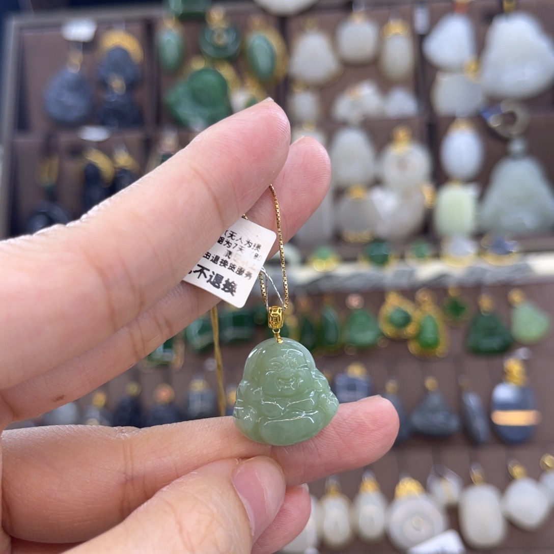 和田玉吊坠18K金镶嵌清货