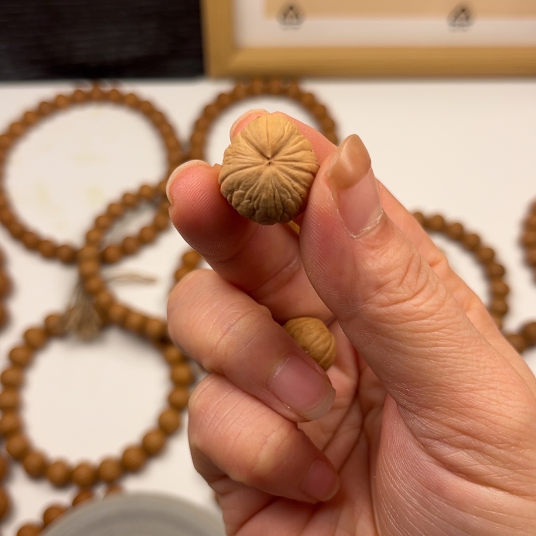 花***花吊坠猴头核桃聚宝盆