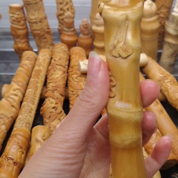 *****竹红皮料子浮雕荷花