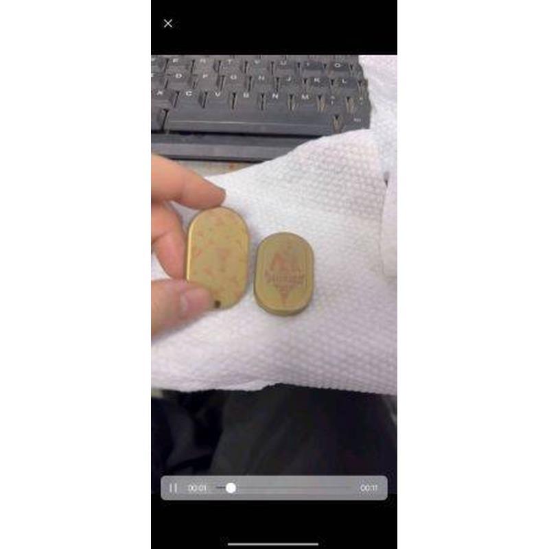 吉世一樂钛金色奥特曼律动