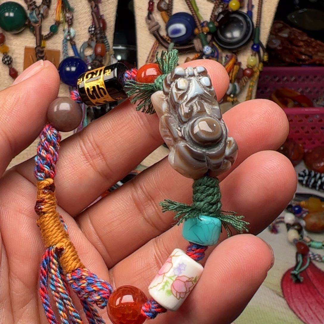 玛瑙/玉髓颈饰未镶嵌