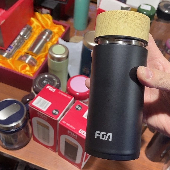 玻璃茶隔款富光木刻保温杯