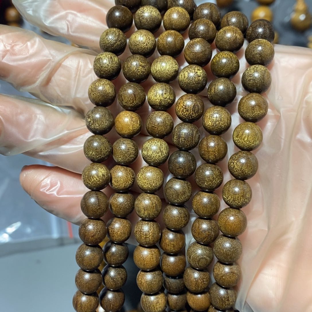 金丝楠未**期小叶0.8的108颗3条