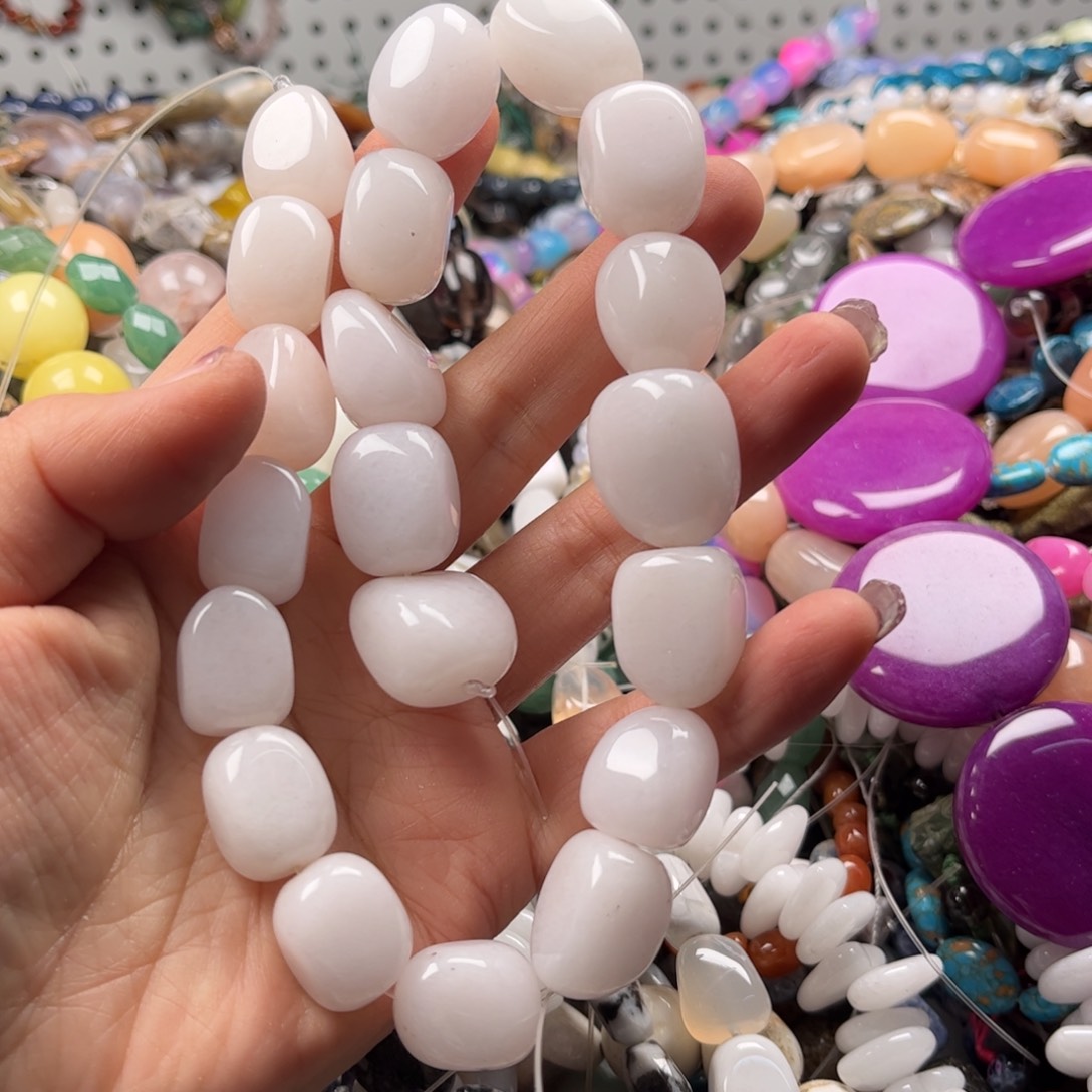 石英质玉珠宝奇石未镶嵌图