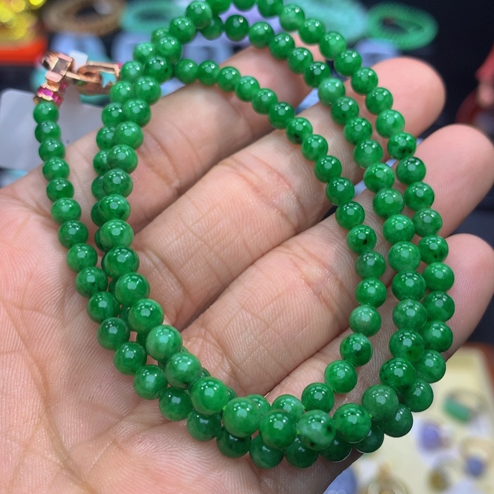 翡翠手链未镶嵌翡翠 5.0