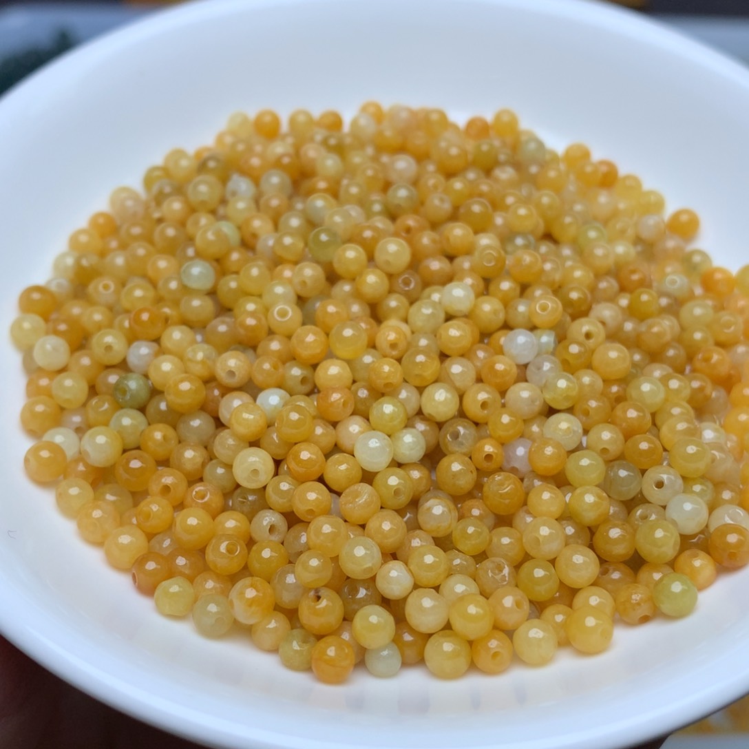 【闪购商品】翡翠手链未镶嵌卡3.5冰黄100个