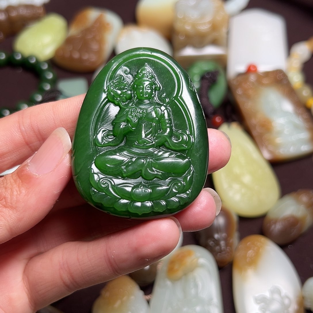 和田玉挂件未镶嵌巧*力