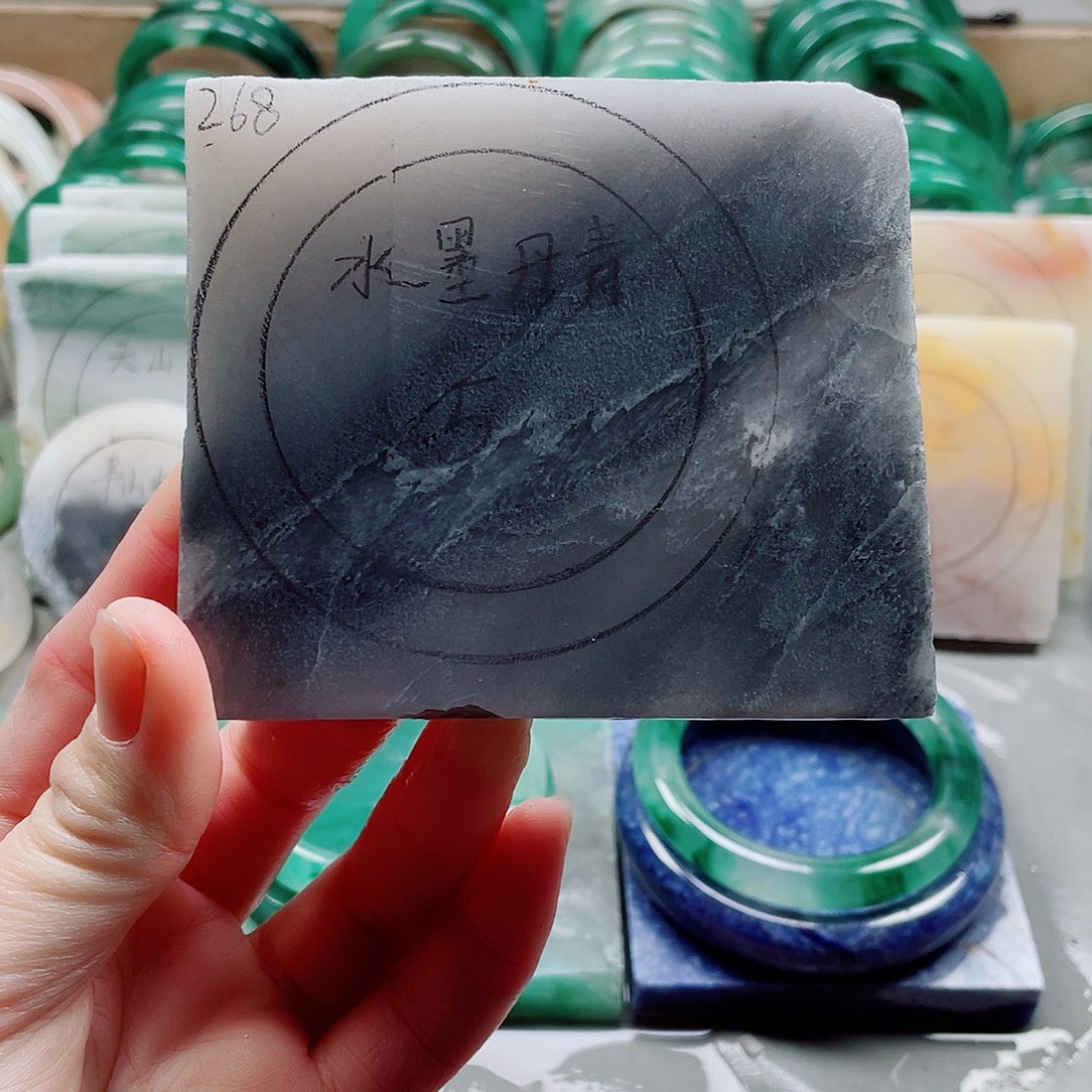 石英质玉手镯未镶嵌定制