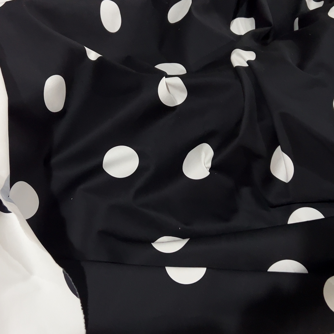 棉一米价港货纯棉微弹贡缎1.45米宽果子对面仓库