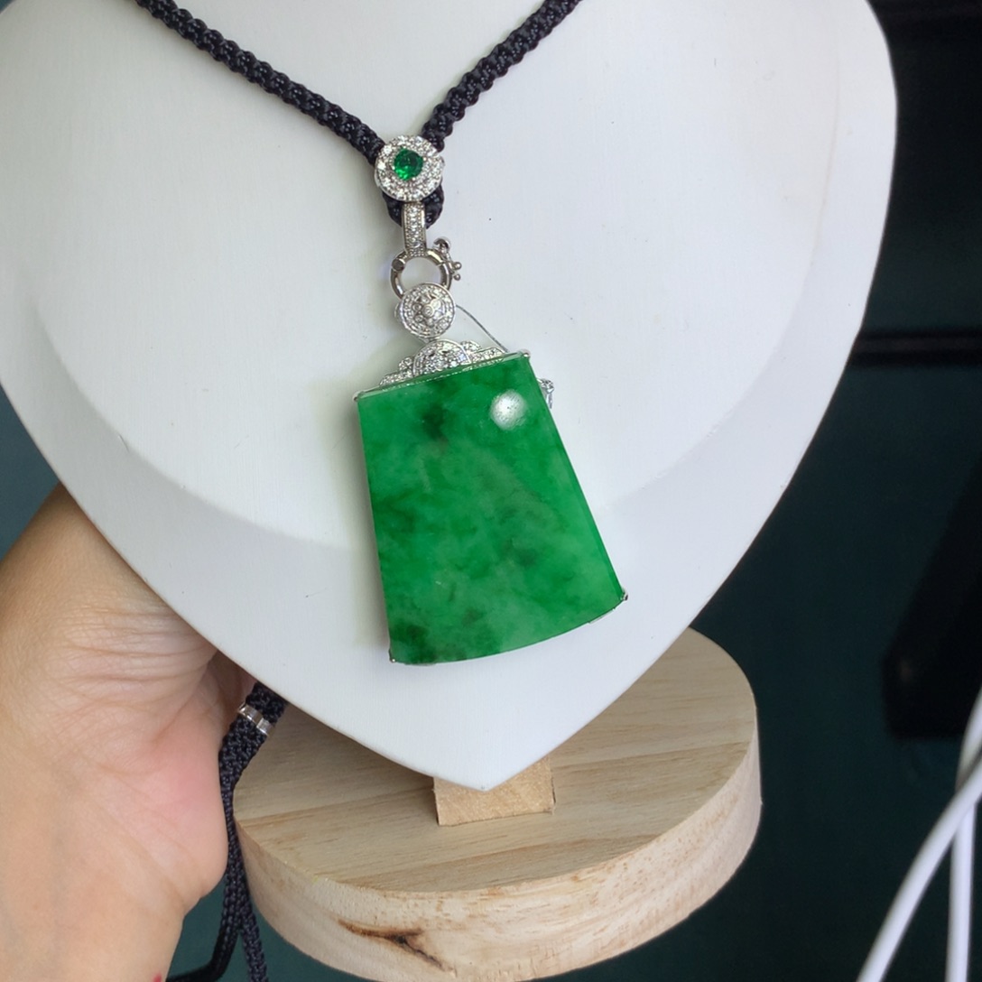 翡翠颈饰22K金镶嵌Q****欣天然