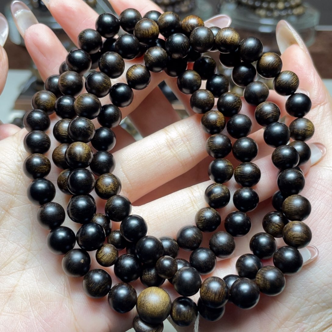 沉香手串十*越南芽庄白奇楠玉化瘤疤0.8多圈沉水