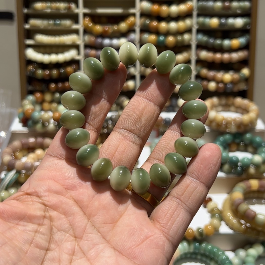 喜***涂菩提根/象牙果手串