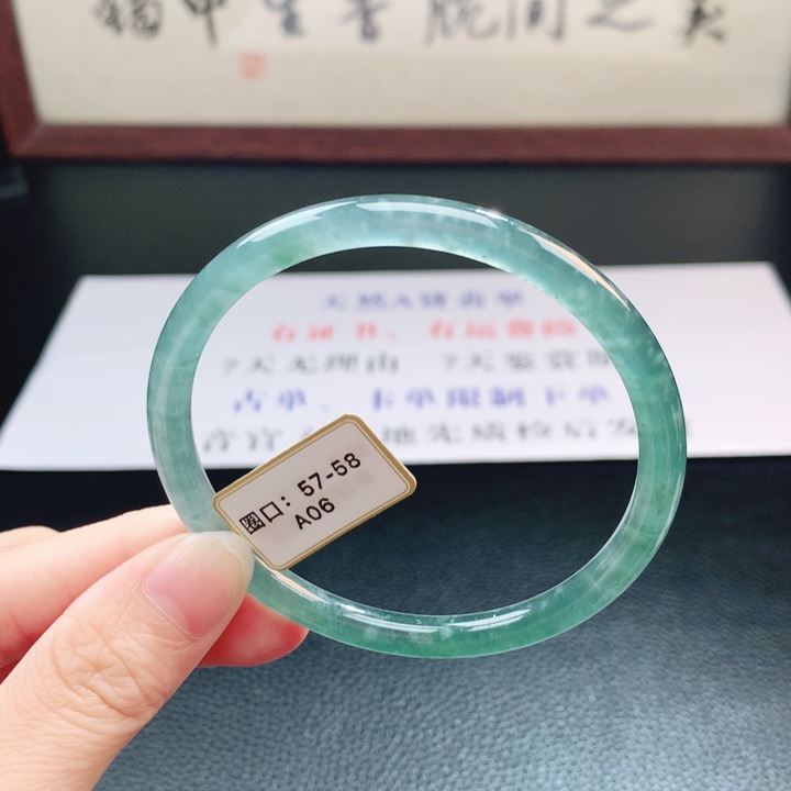翡翠未镶嵌手镯翡翠手镯78