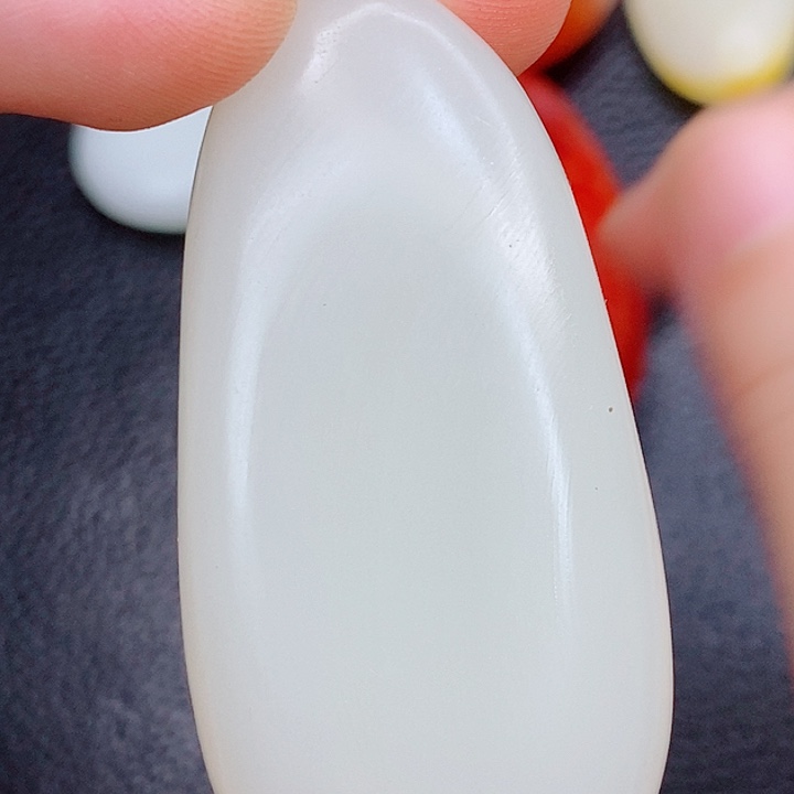 和田玉未镶嵌珠宝半成品