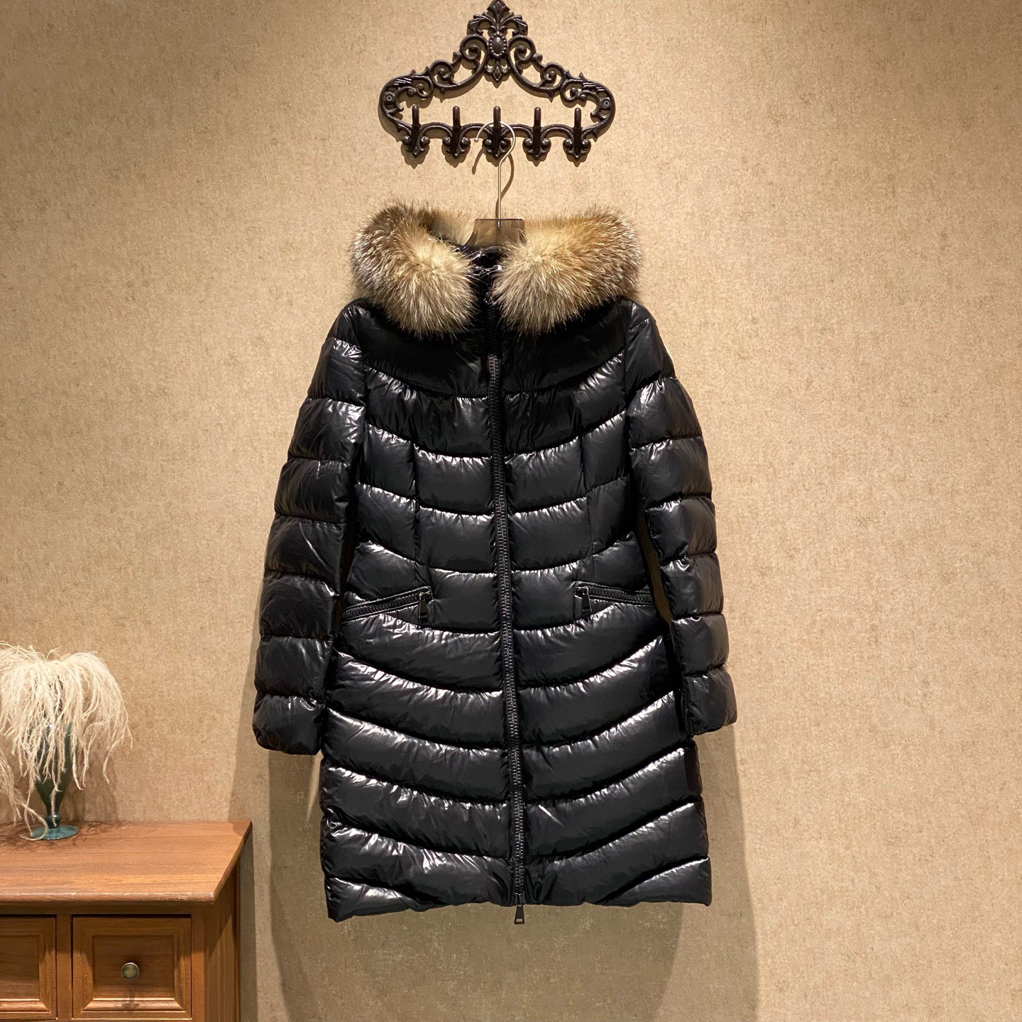 99新 MONCLER 黑色刺绣徽标logo羽绒服/2码/99新/39620